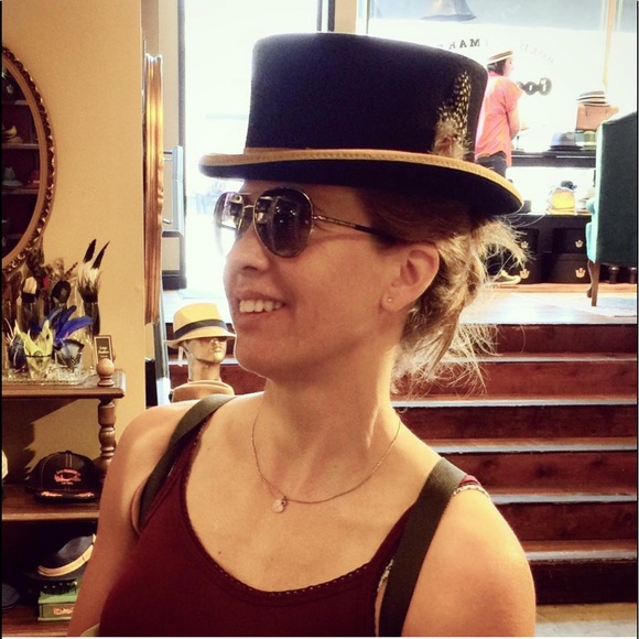 Meet your Posher, Lotta - Picture 7 of 8